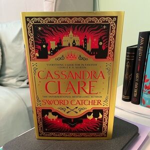 Waterstones Exclusive Edition of Swordcatcher by Cassandra Clare